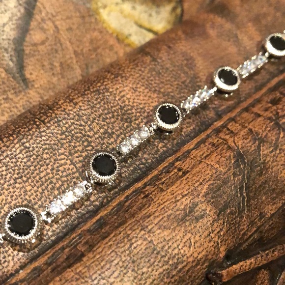 Jewelry - Cz Sapphire & Diamond Bracelet NWTS